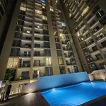 Sobha Vista Creek Reserve Burj Khalifa View And Lagoon