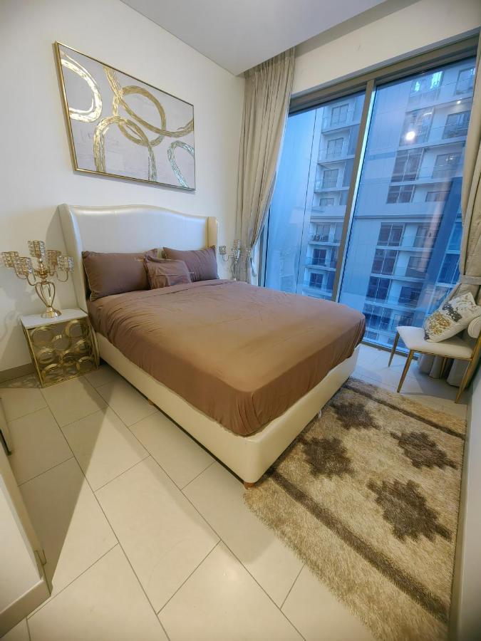 Sobha Vista Creek Reserve Burj Khalifa View And Lagoon *
