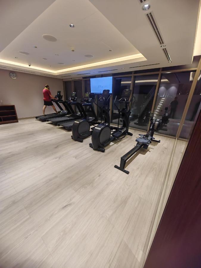 Sobha Vista Creek Reserve Burj Khalifa View And Lagoon Apartment